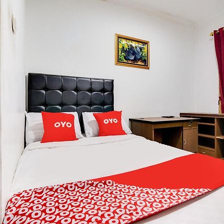 Oyo Life 91994 Sawerigading Jatinangor Syariah Hotel Sayang Ngoại thất bức ảnh
