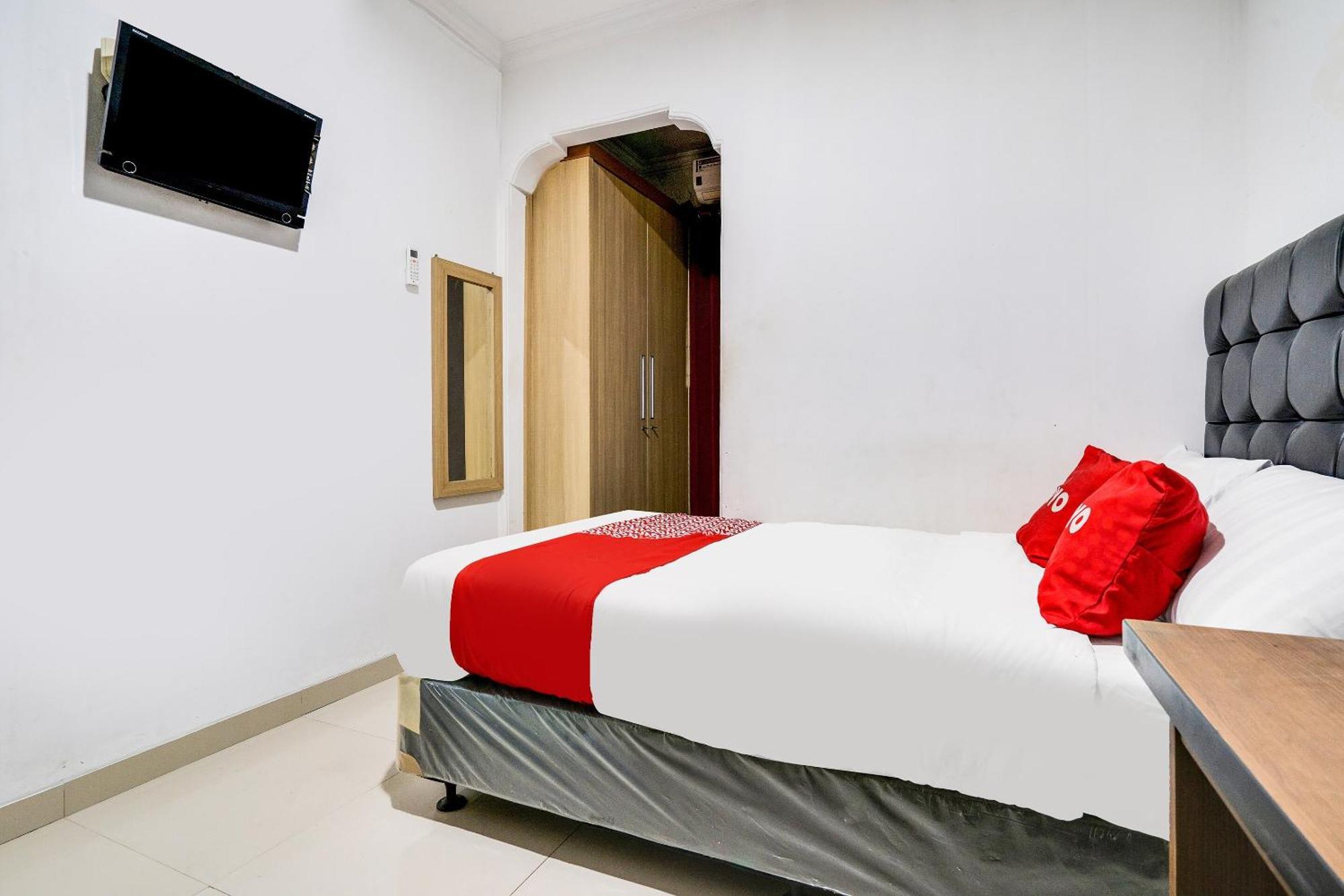 Oyo Life 91994 Sawerigading Jatinangor Syariah Hotel Sayang Ngoại thất bức ảnh